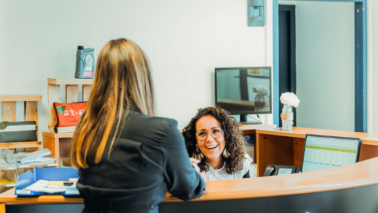 assistanat-adm-vente-accueil