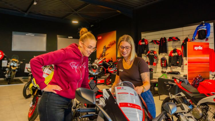 commercial-aupres-des-particuliers