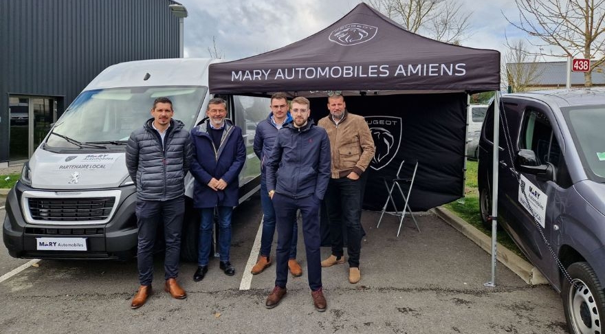 Beaujolais Nouveau avec nos équipes d'Amiens Peugeot