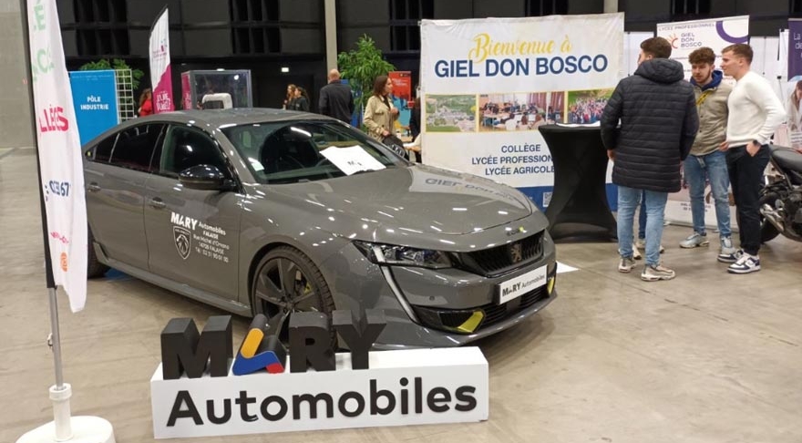 Salon de l'enseignement supérieur au Parc Anova d'Alençon