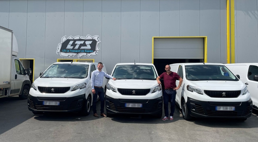 Livraison de 4 Peugeot e-Expert pour LTS Location