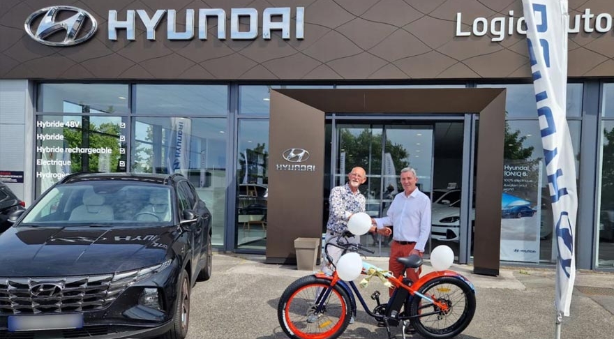 Remise du lot des portes ouvertes de Hyundai